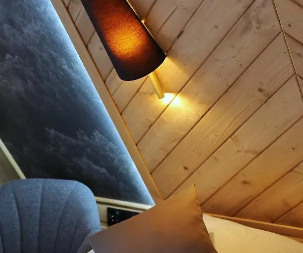 Palider Privatunterkunft